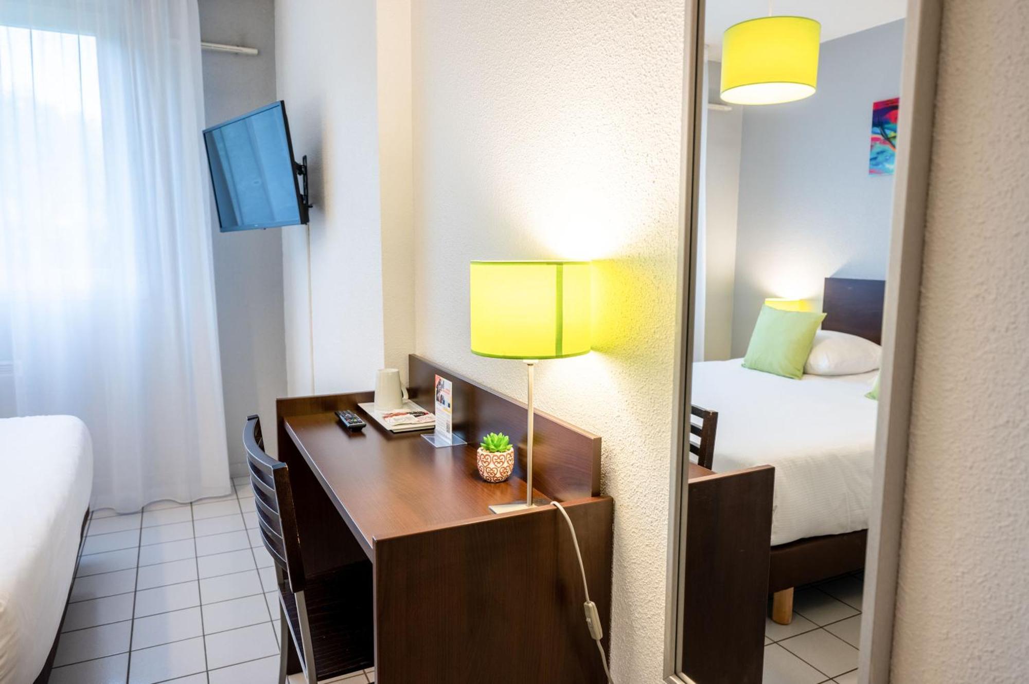 Comfort Aparthotel Besancon La City Exterior foto